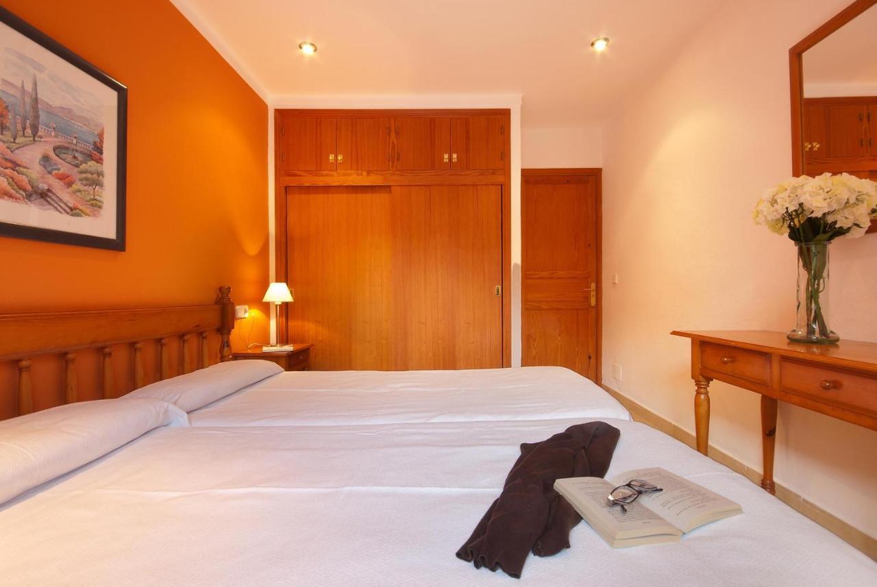 Pinos Altos 13 Appartement Cala de Sant Vicenc Buitenkant foto