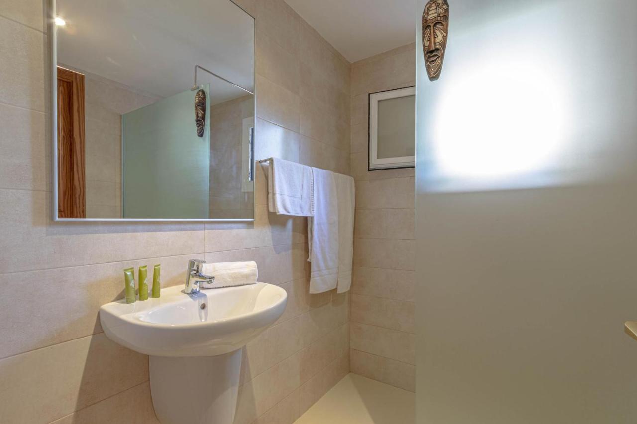 Pinos Altos 13 Appartement Cala de Sant Vicenc Buitenkant foto